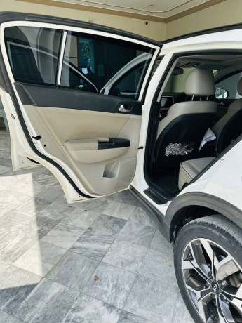 kia-sportage-awd-big-8