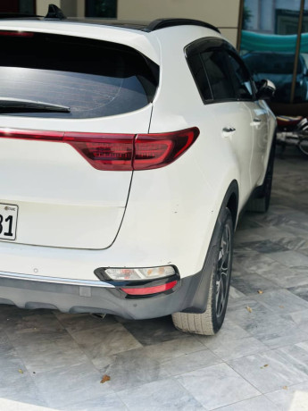 kia-sportage-awd-big-13
