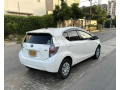 toyota-aqua-z-small-7