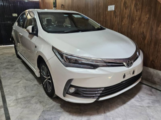 toyota-corolla-altis-grande-18