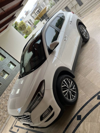 hyundai-tucson-awd-bard-new-car-tootal-bumpar-to-bumpar-orignal-big-4