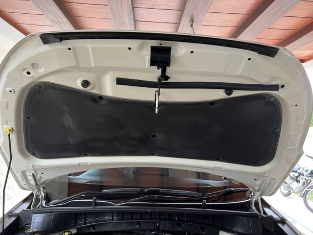hyundai-tucson-awd-bard-new-car-tootal-bumpar-to-bumpar-orignal-big-14