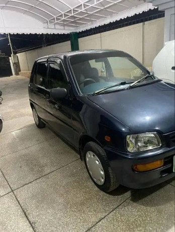 daihatsu-cuore-2004-big-1