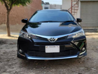 toyota-corolla-altis-2022