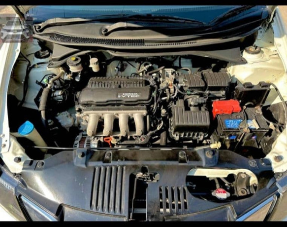 honda-city-ivtec-201718-big-10