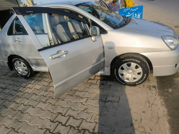 suzuki-liana-2010-big-0
