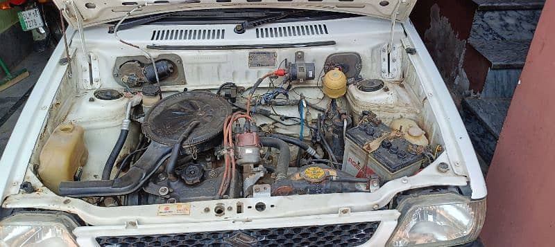 suzuki-mehran-2009-big-1