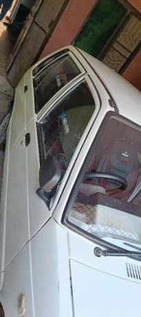 suzuki-mehran-2009-big-4