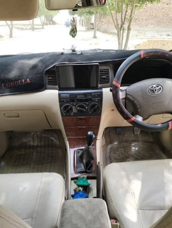 se-saloon-big-16