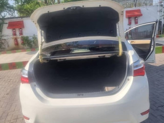 toyota-corolla-gli-2018