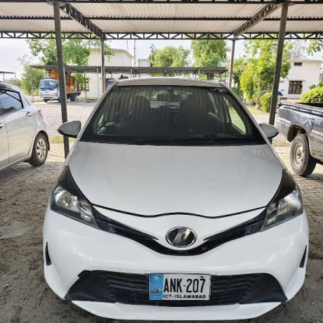 toyota-vitz-2015-model-2019-registered-big-0