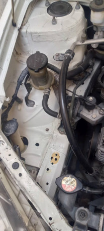 toyota-corolla-xli-2006-big-9