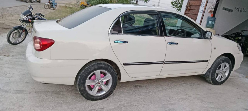 toyota-corolla-xli-2006-big-3