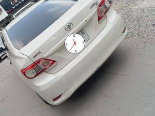 toyota-corolla-2012