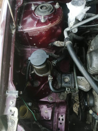 toyota-corolla-gli-2005-big-8