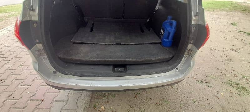 nissan-wingroad-2012-full-options-big-6