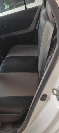 toyota-vitz-2010-big-4