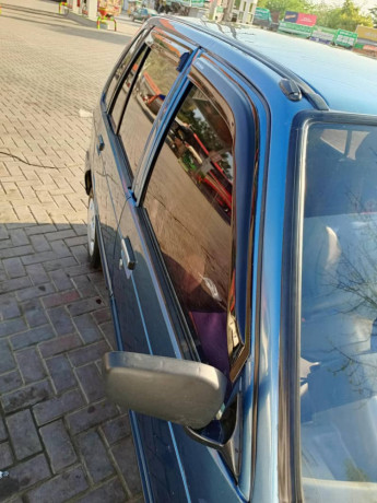 suzuki-mehran-vxr-2009-big-16