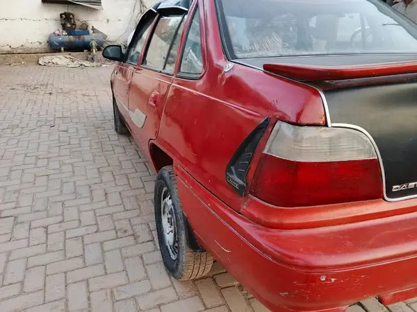 daewoo-cielo-1992-big-2