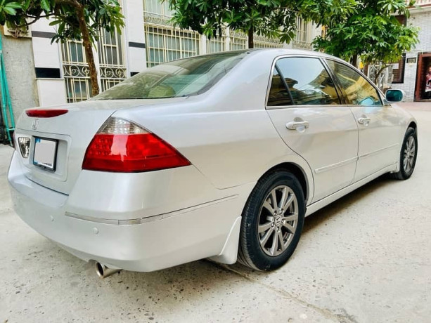 honda-accord-thai-model-2006-import-reg-2009-big-5