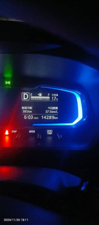 daihatsu-mira-20212024-big-5