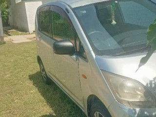 daihatsu-move-2007