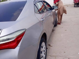 toyota-corolla-gli-2015