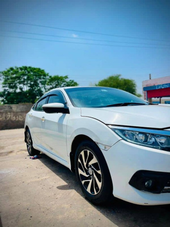 honda-civic-vti-oriel-prosmatec-2016-big-3
