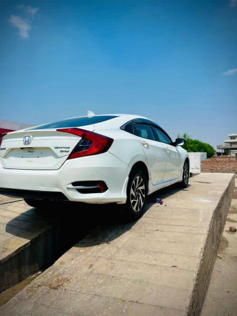 honda-civic-vti-oriel-prosmatec-2016-big-2