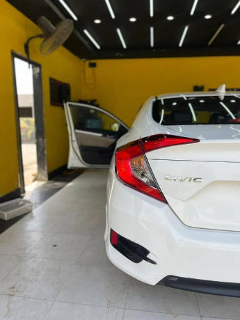 honda-civic-vti-oriel-prosmatec-2016-big-11