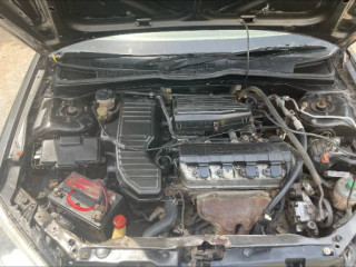 honda-civic-oriel-2004