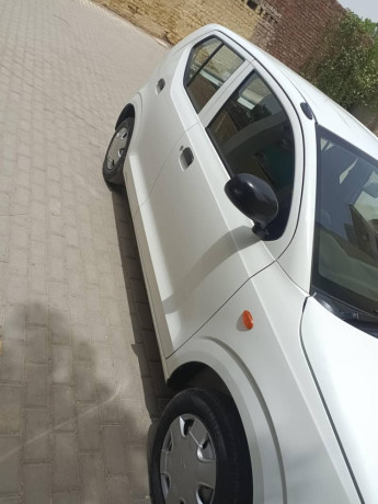 alto-vxr-22-model-white-big-6