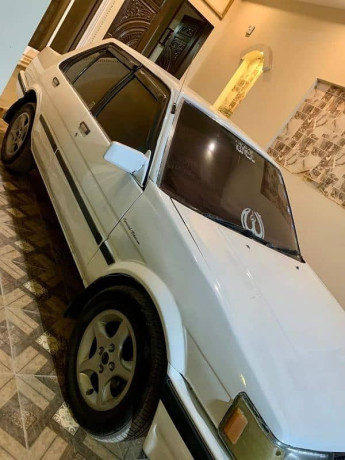 toyota-corolla-1986-big-7