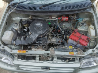 daihatsu-cuore-2011