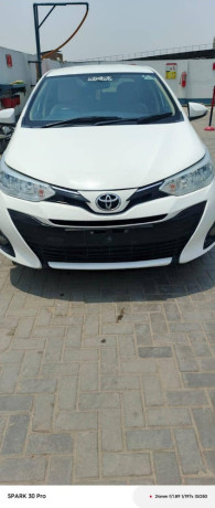 toyata-yaris-2021-big-11