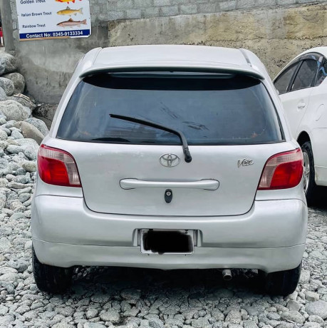 toyota-vitz-f-10-big-3
