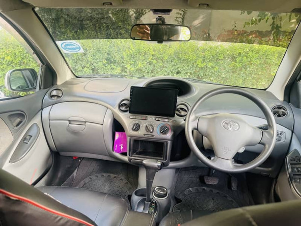 toyota-vitz-f-10-big-4