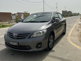 toyota-corolla-altis-2012