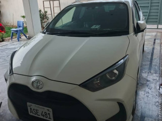 toyota-yaris-hatchback