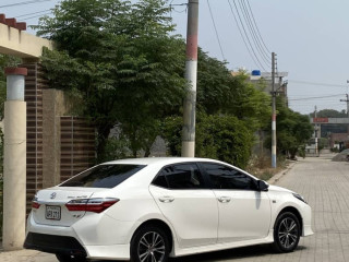 toyota-corolla-altis-16-x-automatic