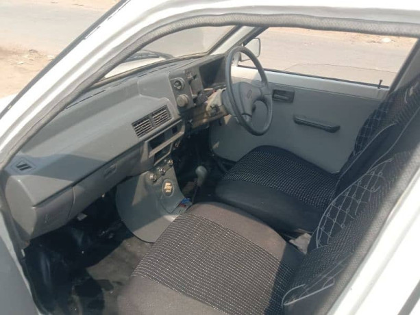 suzuki-mehran-vxr-2000-big-4