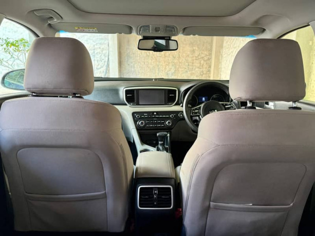 kia-fwd-sportage-2021-model-for-sale-big-12