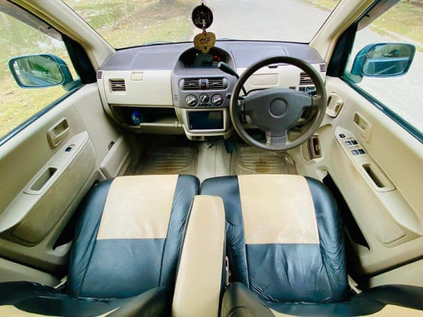mitsubishi-ek-wagon-2006-import-2011-big-3