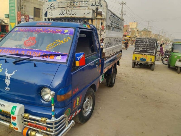 hyundai-shehzore-2008-big-3