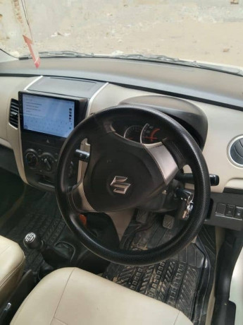 suzuki-wagon-r-2018-big-7