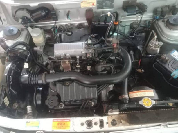 suzuki-mehran-vxr-2016-big-9