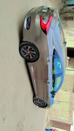 honda-civic-vti-oriel-prosmatec-2017-big-12