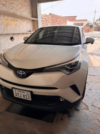 toyota-chr-hybrid-far-sail-big-17