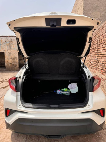 toyota-chr-hybrid-far-sail-big-8