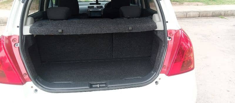 suzuki-swift-xg-12-big-4